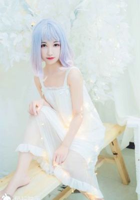 大肉蒂被老头嘬的好爽_4K高清视频播放