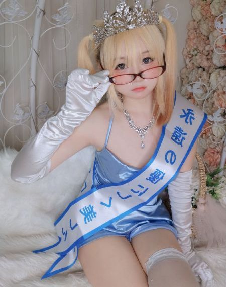 黄色二三级片_720全集免费观看
